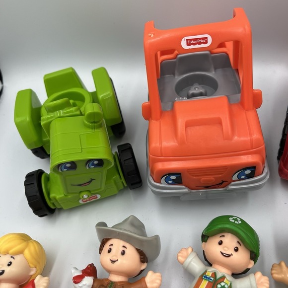 Fisher Price & Assorted Little People Lot 4 Vehicles 14 People And A Lion - Picture 2 of 10
